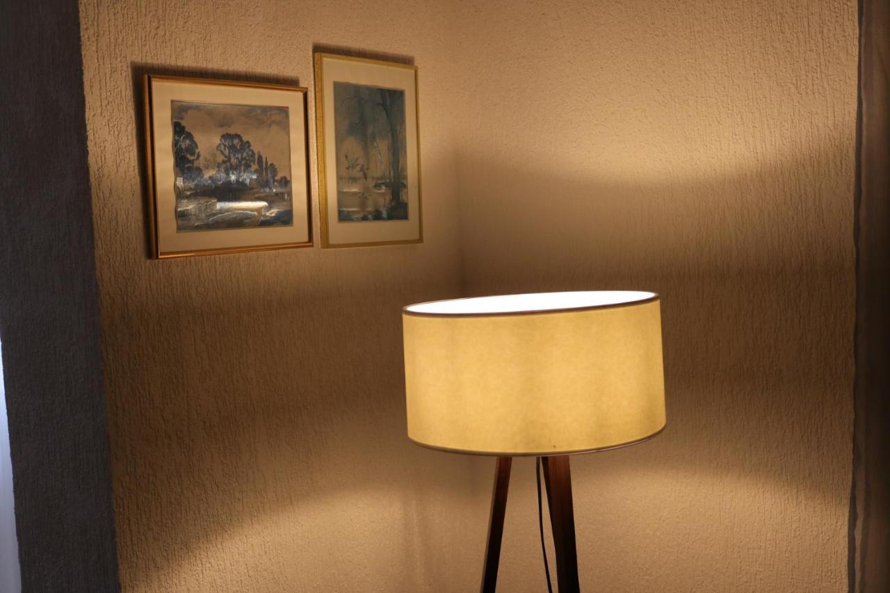 Right Place Apartment Високо Екстериор снимка