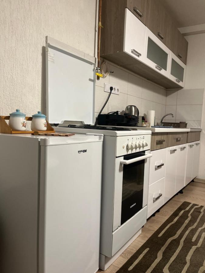 Right Place Apartment Високо Екстериор снимка